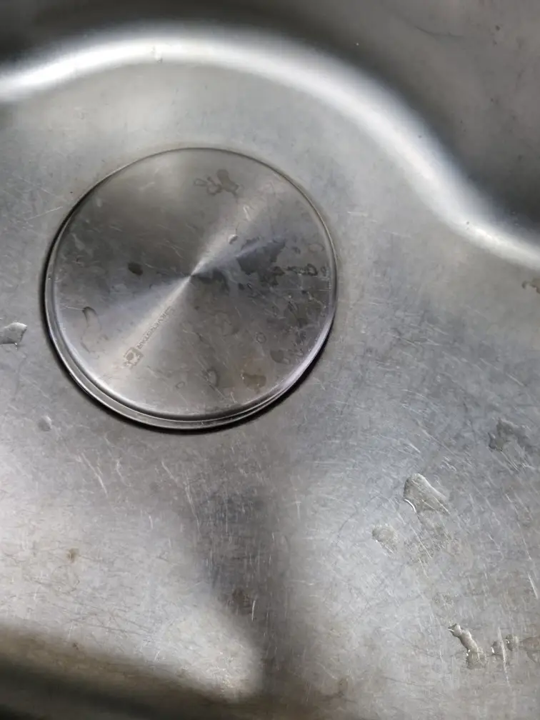 싱크대 배수구통 교체, 배수구·트랩부터 새 걸로 바꿔 드립니다